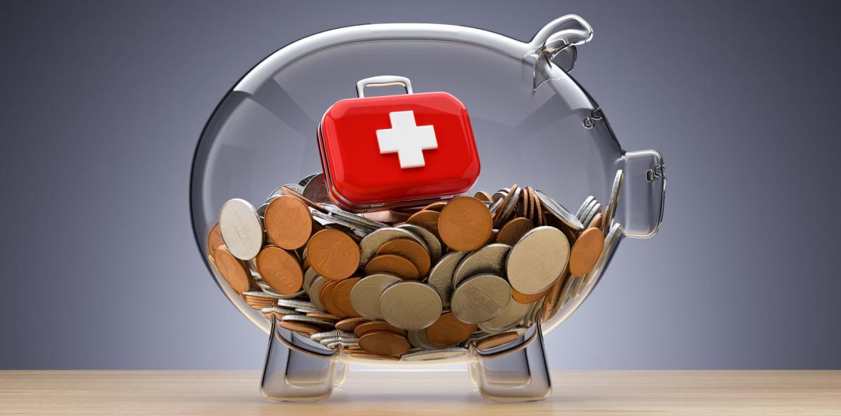 Даатгалын сангаас эмч нарын цалинг “тавьж” байгаа нь хуулийн зөрчил мөн үү.jpg