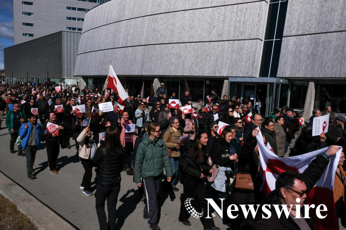 2026-05-21T233829Z_1745776701_RC2RDLASWJLI_RTRMADP_3_USA-TRUMP-GREENLAND.JPG