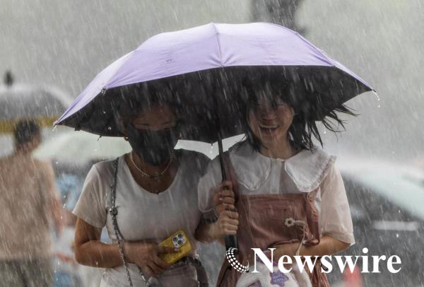 2026-07-22T070235Z_1051798596_RC2UAMA87F83_RTRMADP_3_ASIA-WEATHER-CHINA.JPG