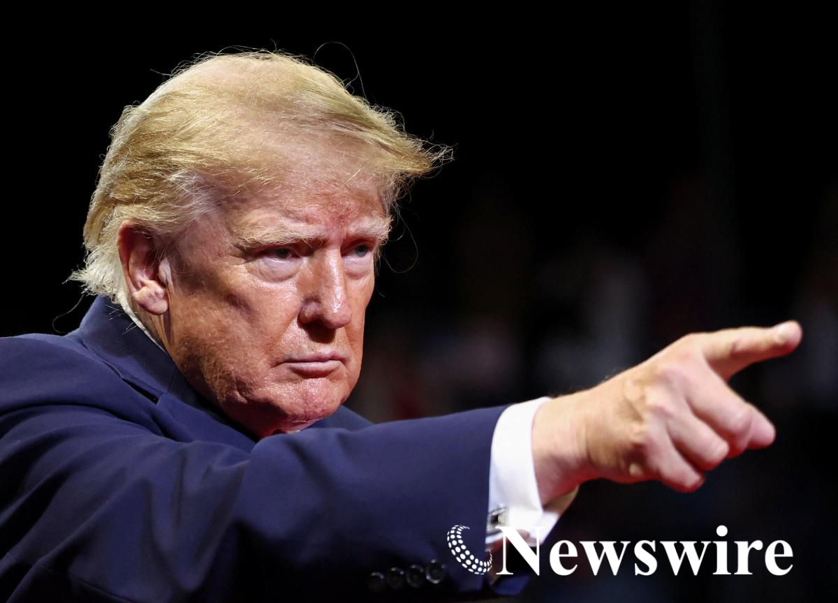 2026-10-13T010401Z_1034796285_RC212OAHHQQO_RTRMADP_3_USA-TRUMP.JPG